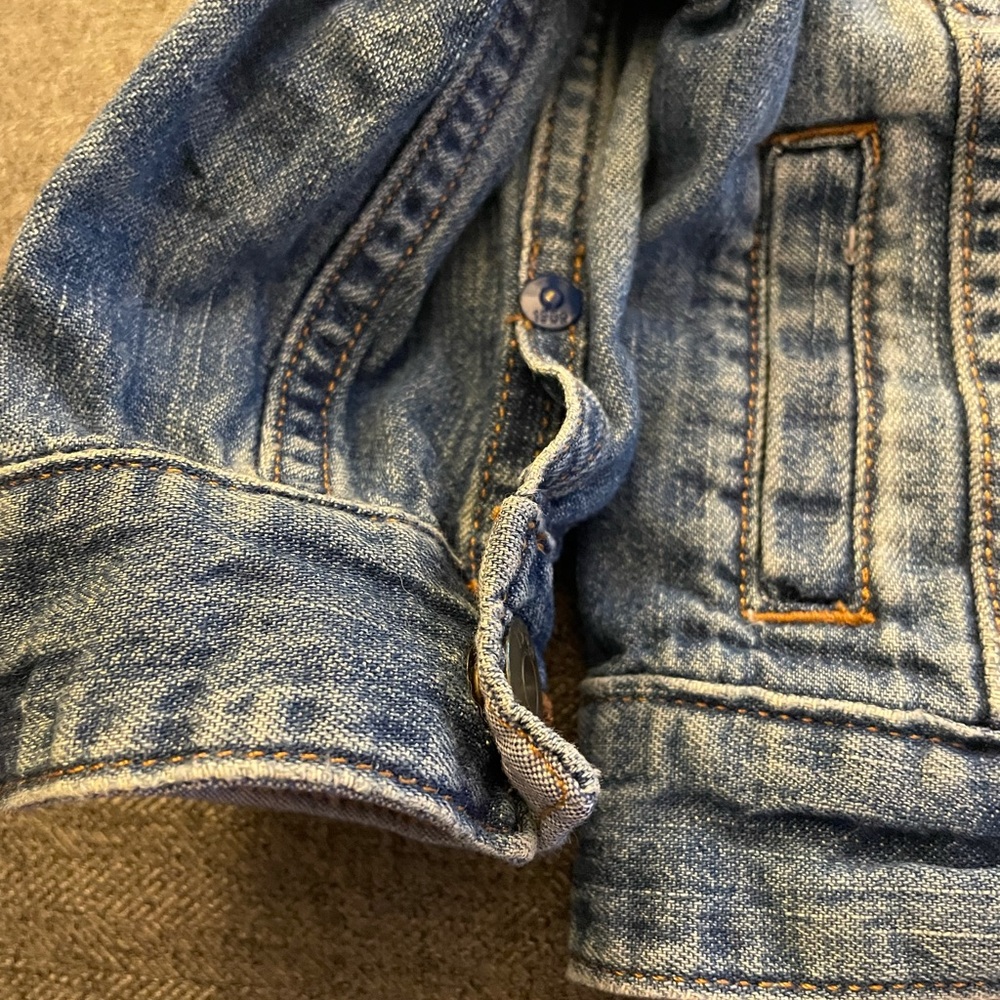 Baby gap jean jacket - Picture 4 of 6